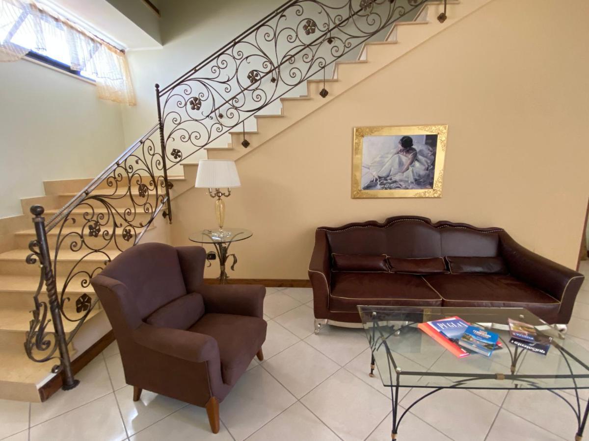 B&B Kalinifta Residence Carpignano Salentino Exterior foto