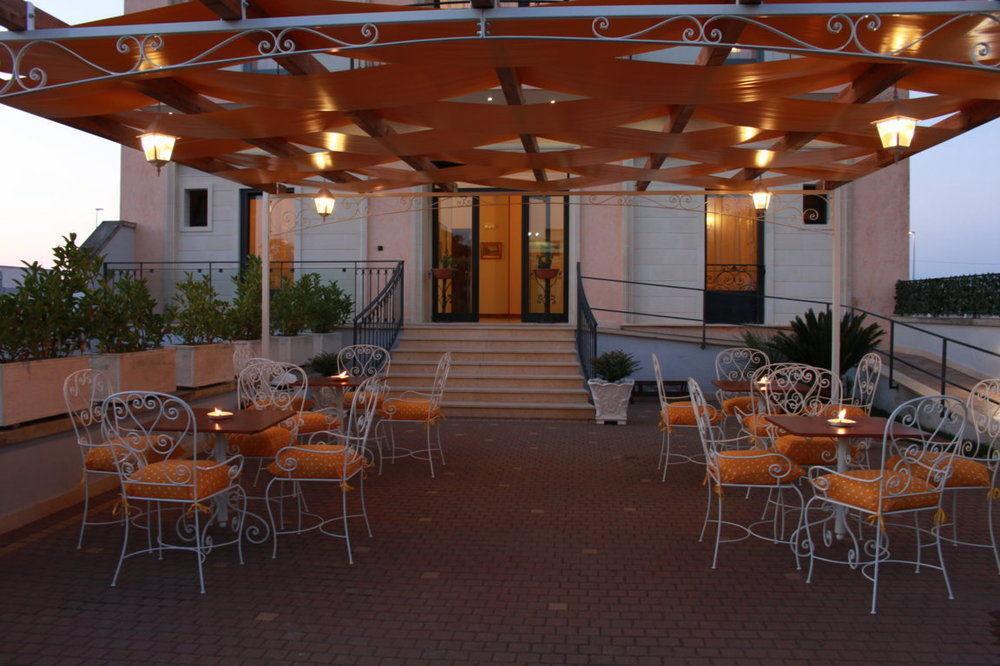 B&B Kalinifta Residence Carpignano Salentino Exterior foto